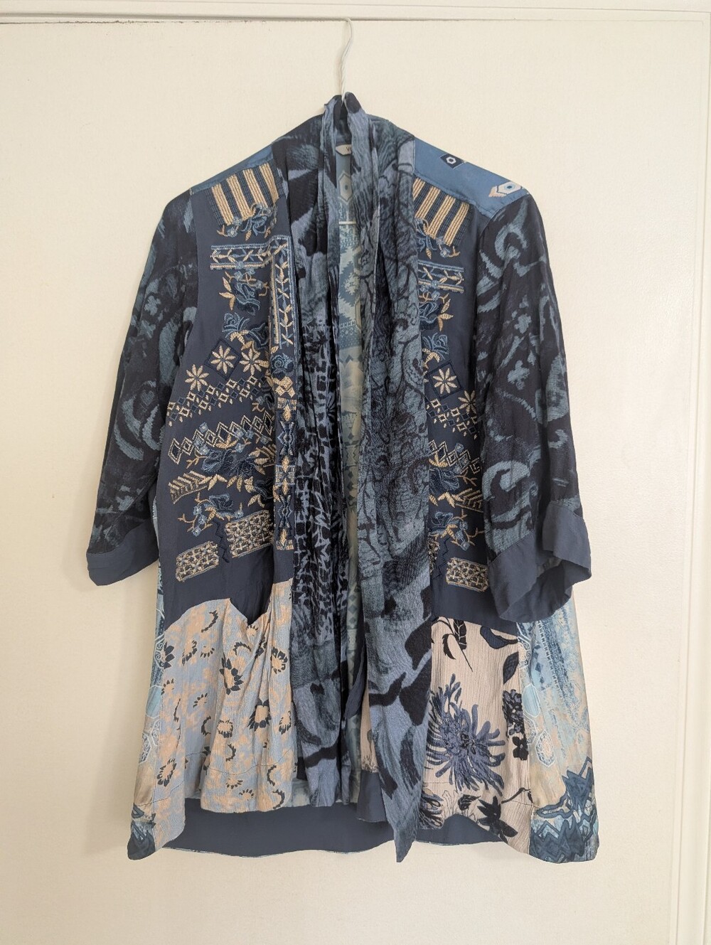 Vincente Blue Mixed Print Embroidered Open Front Kimono Cardigan Small